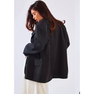 PrettyLittleThing Black Longline Oversized Curved Hem Blazer US 8 NWT